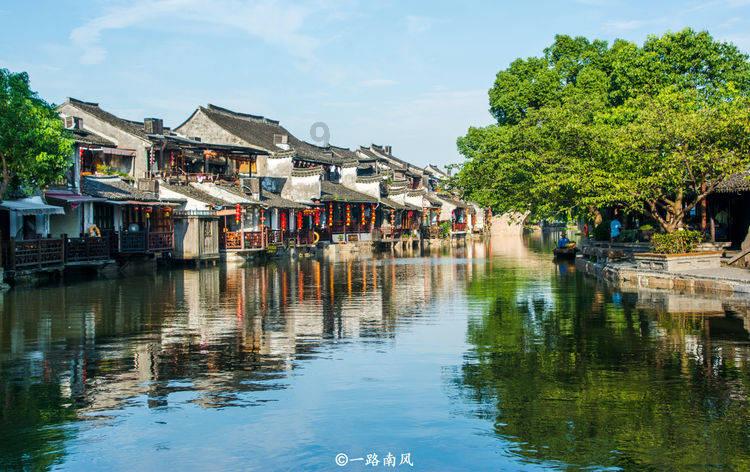 解疑答惑平台 - 孕妇梦见桥头有陌生村子和陌生男人是什么意思有问必答